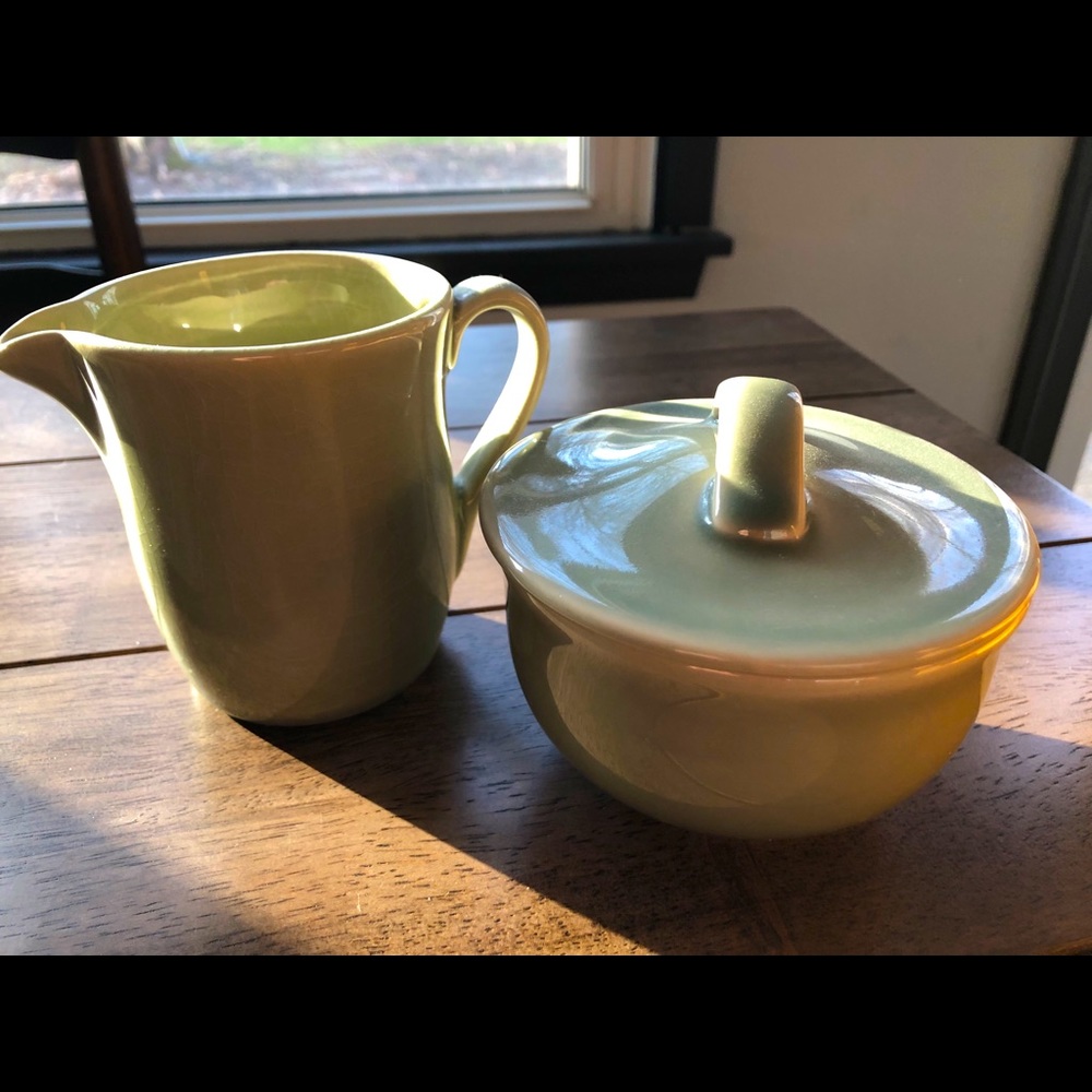 Crate and Barrel Cream and Sugar set